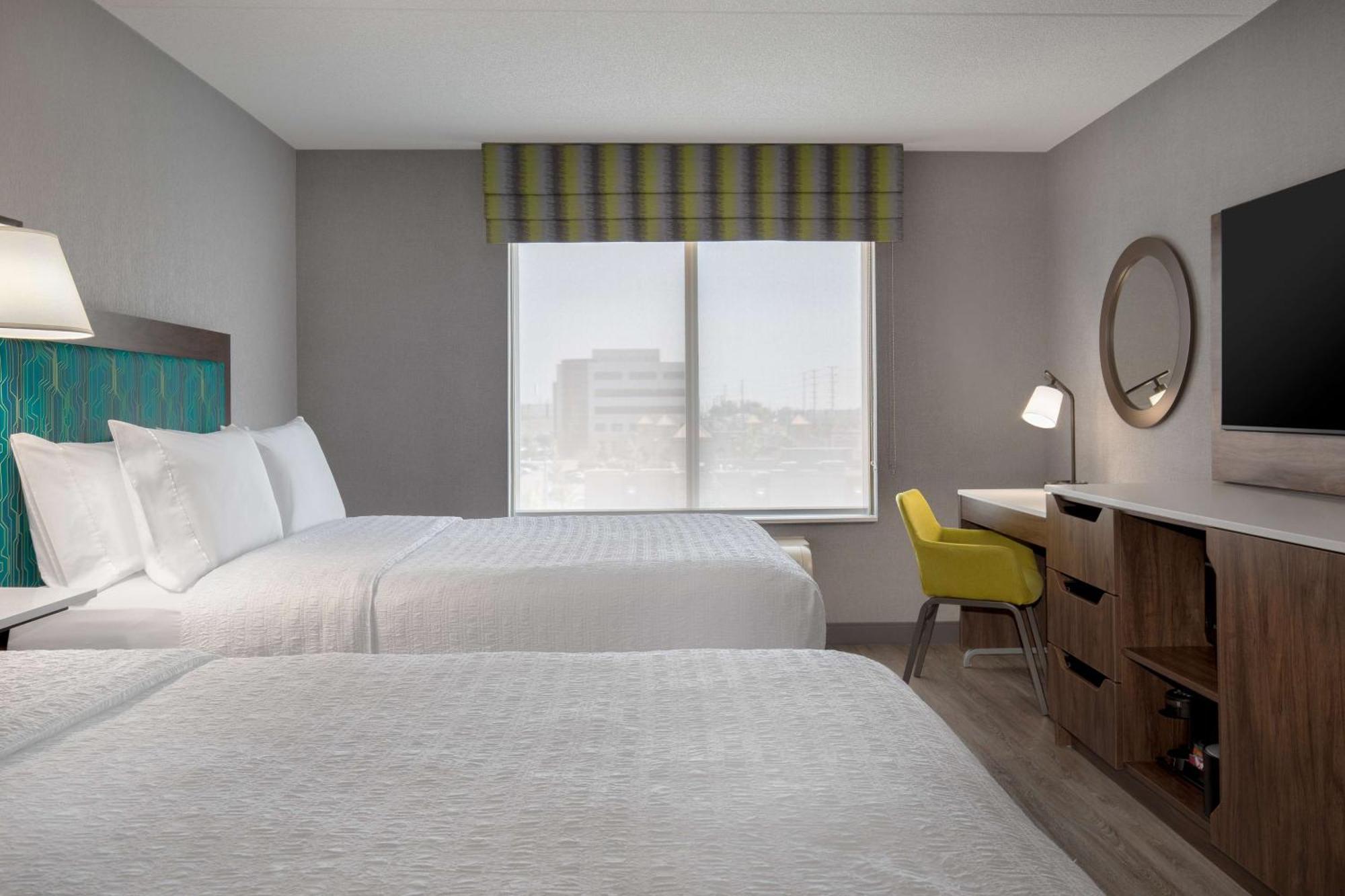 Hampton Inn By Hilton Brampton - Toronto מראה חיצוני תמונה